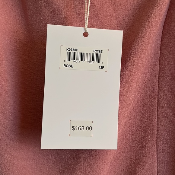 NWT Gal Meets Glam Sylvia Pink Bow Jumpsuit - Picture 3 of 6